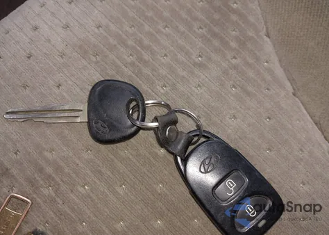 2005 Hyundai Tucson Gls/Lx from USA, damaged, VIN KM8JN72D75U145806